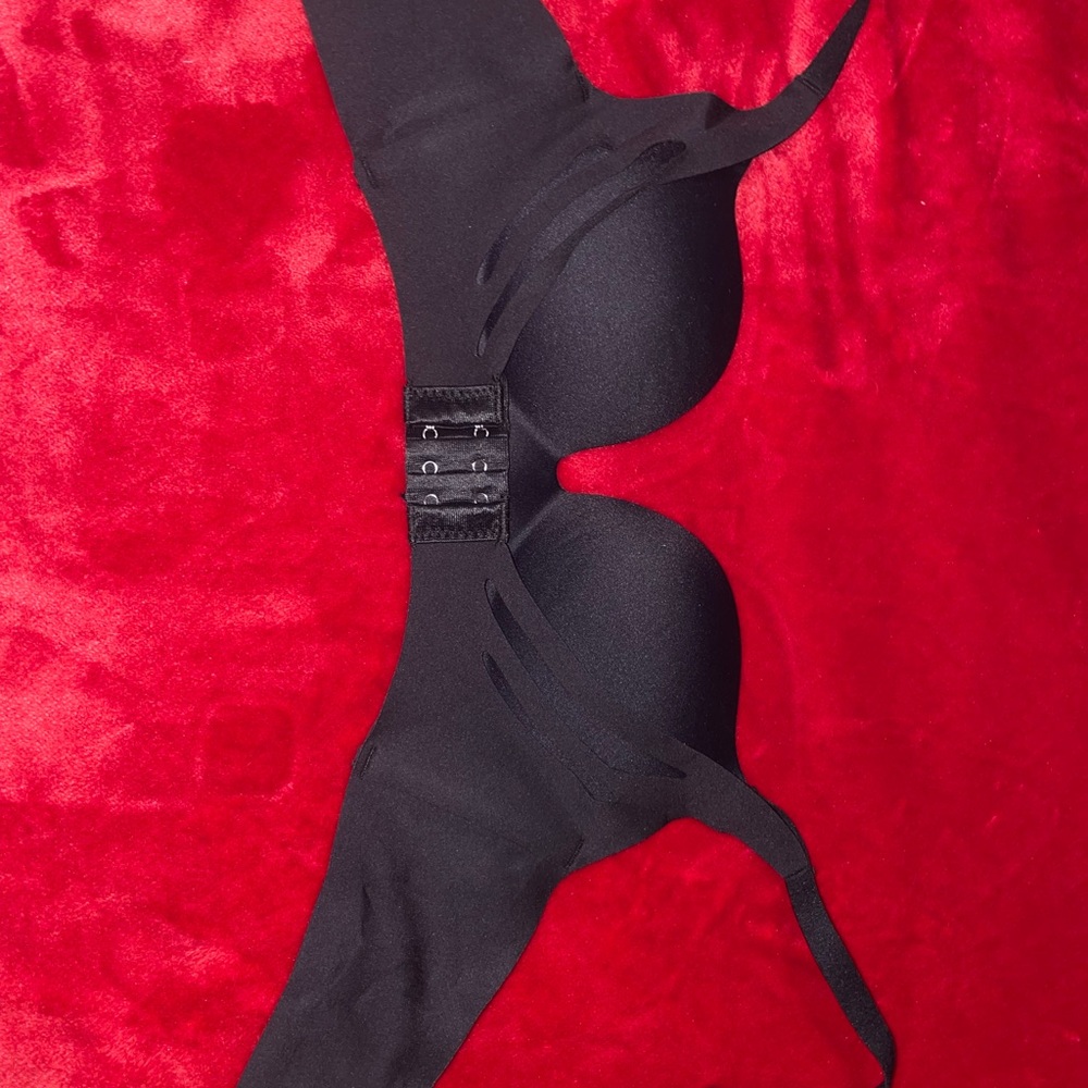 Black extreme push up Bra
